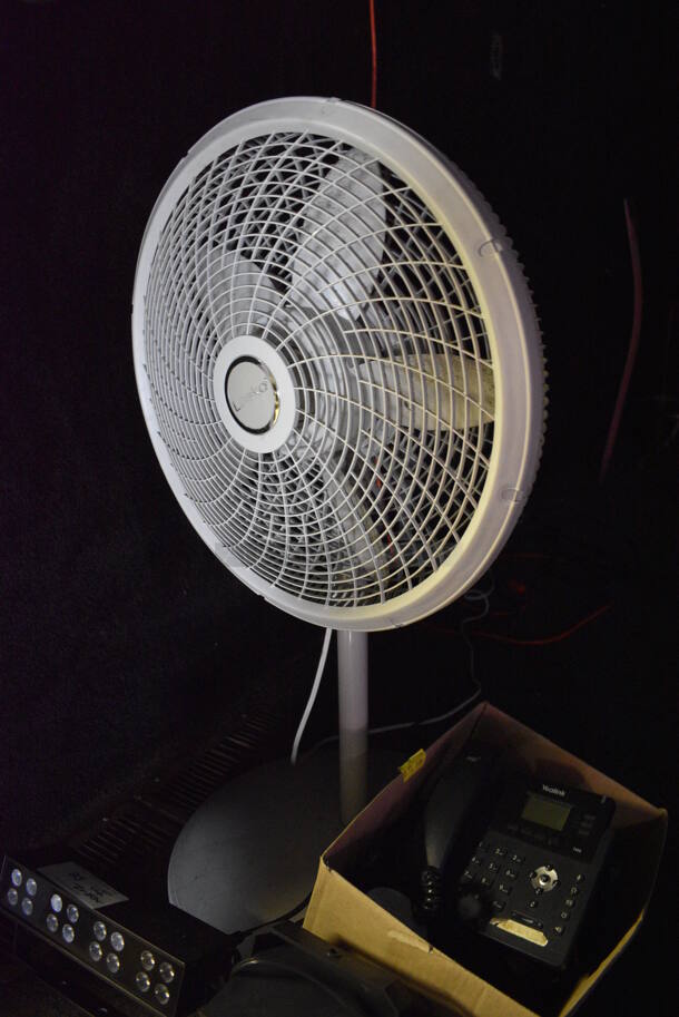 ALL ONE MONEY! Lot of Poly Fan, 2 Lights, Yealink Corded Telephone. (bar) - Image 2 of 8