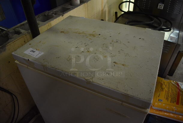 Frigidaire Chest Freezer. BUYER MUST REMOVE. 27x22x34. (basement) - Image 3 of 5
