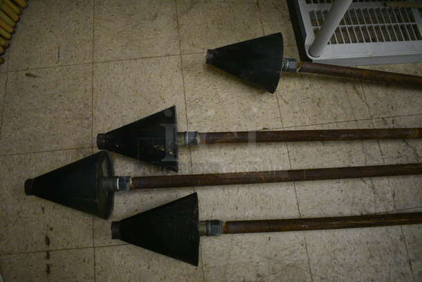 5 Lamaku Model TK-1 Metal Natural Gas Powered Tiki Torches. Includes 7x7x38. 5 Times Your Bid! (basement) - Image 2 of 5