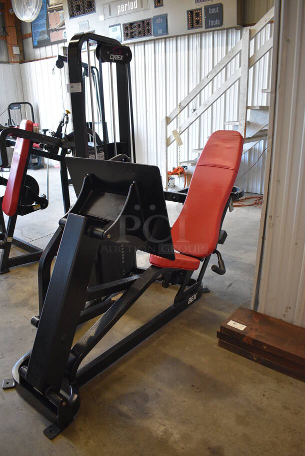 Cybex Black Metal Commercial Seated Leg Press Machine. 41x88x70