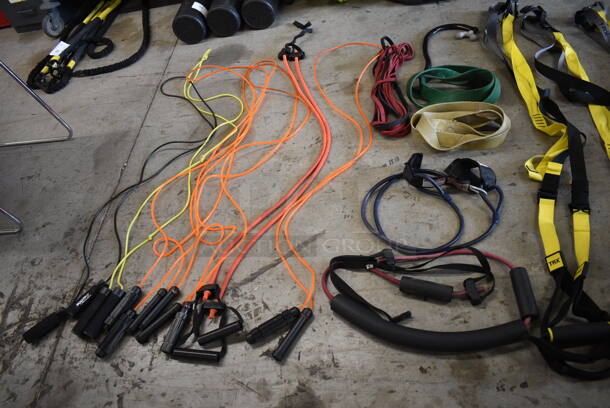 ALL ONE MONEY! Lot of Various Items Including 5 TRX Bands, 7 Resistance Ropes and 2 Resistance Bands - Image 7 of 8