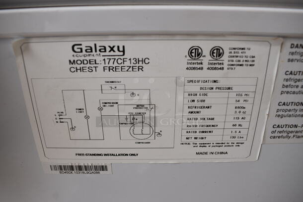 Galaxy 177CF13HC Metal Chest Freezer. 115 Volts, 1 Phase. 50x28x33. Tested and Does Not Power On - Image 5 of 5