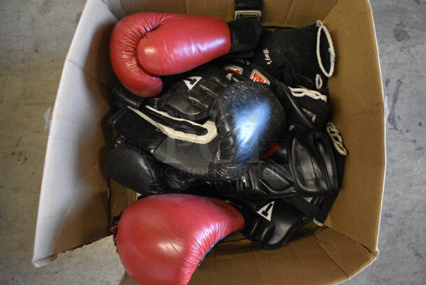 ALL ONE MONEY! Lot of Everlast and Title Boxing Gloves - Image 3 of 6