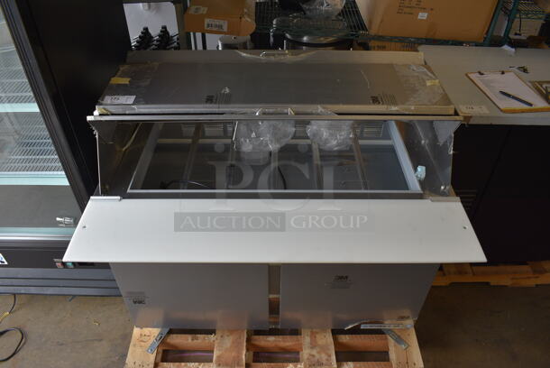 BRAND NEW! Beverage Air Model SPE48-18M-DS Stainless Steel Commercial Double Sided Sandwich Salad Prep Table Bain Marie Mega Top. 115 Volts, 1 Phase. 48x49x41. Tested and Working! - Image 10 of 11