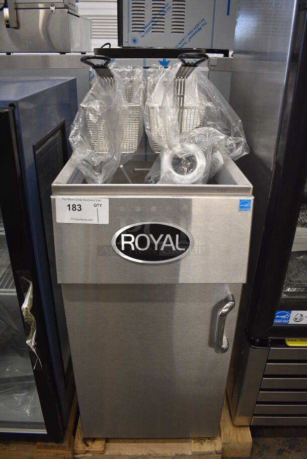 BRAND NEW! 2019 Royal REEF-35 Stainless Steel Commercial Floor Style Natural Gas Powered Deep Fat Fryer w/ 2 Metal Fry Baskets and Legs. 15.5x30x43