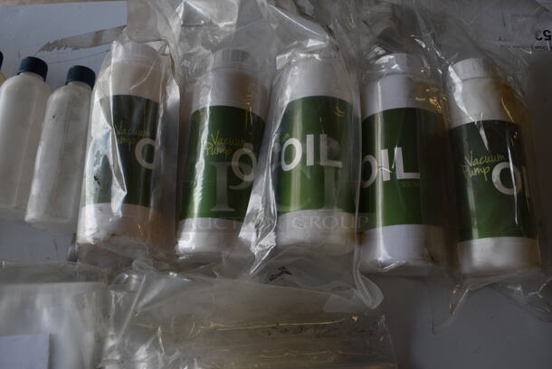 ALL ONE MONEY! Lot of Vacmaster Oil and Manuals. - Image 4 of 5