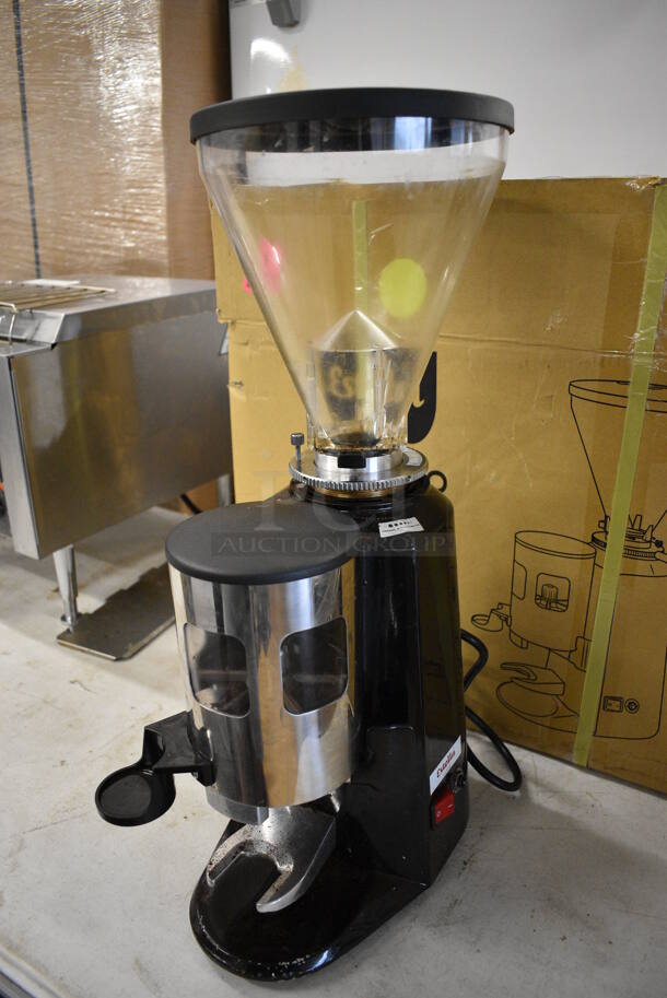 IN ORIGINAL BOX! Estella 236ECEG26 Metal Commercial Countertop Espresso Bean Grinder w/ Hopper. 110/120 volts, 1 Phase. 6x14x26. Tested and Powers On But Parts Do Not Move - Image 5 of 9