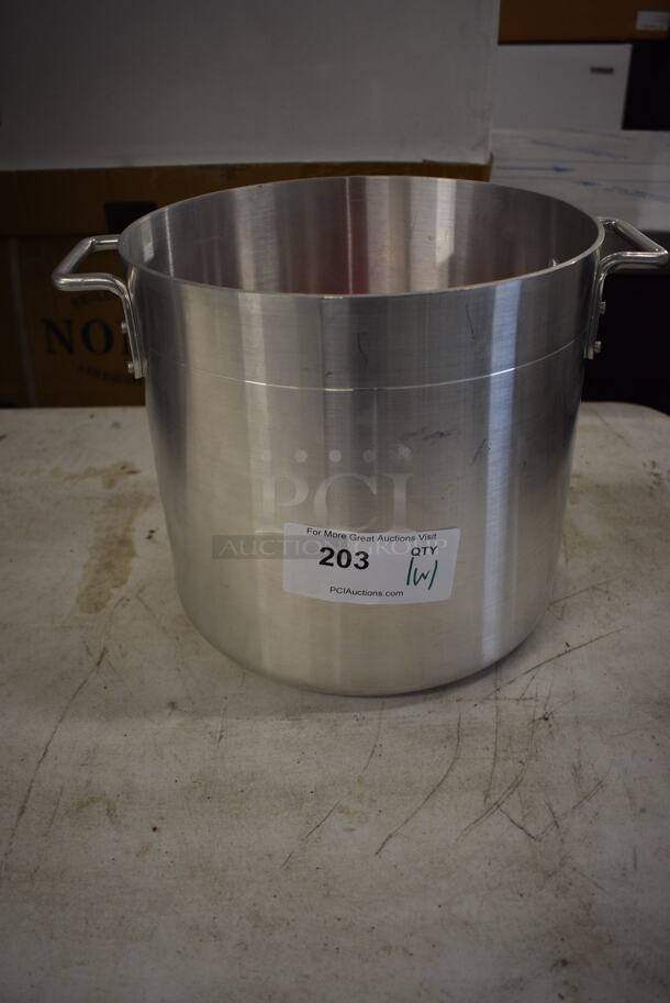 Metal Stock Pot. 15x12x10.5