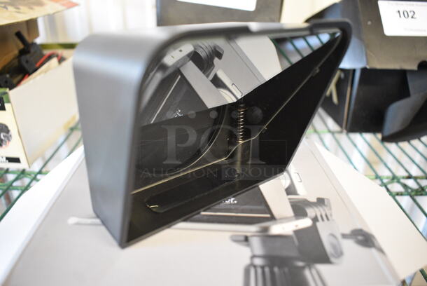 IN ORIGINAL BOX! Parrot Teleprompter. 7.5x4x6  - Image 4 of 6