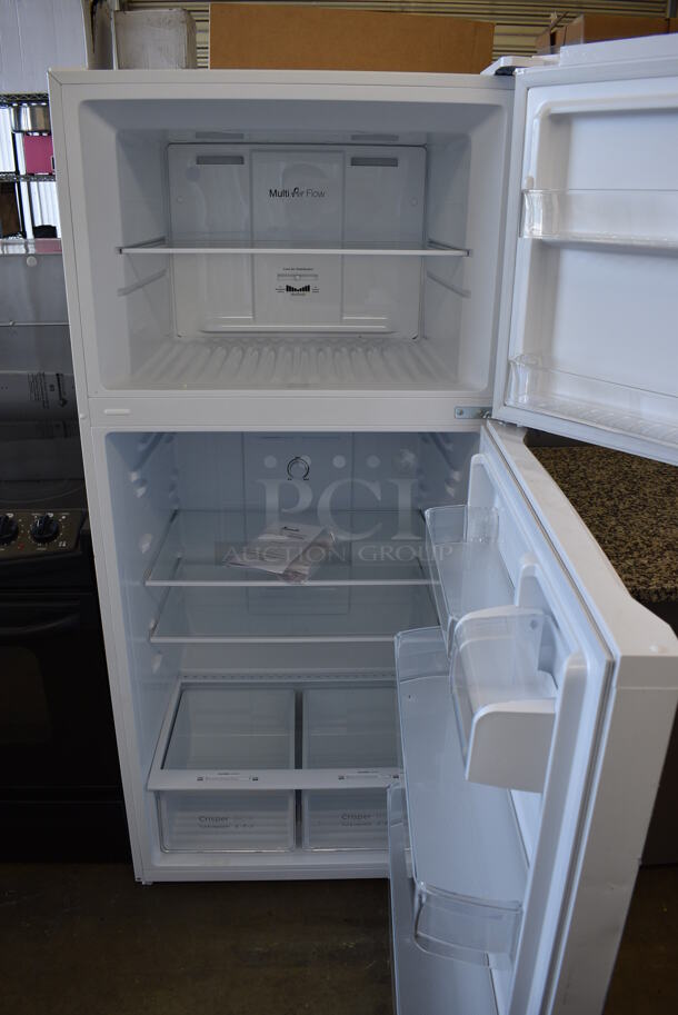 Avanti Model FF18HOW White Cooler and Freezer Combo Unit. 29.5x29.5x67. Tested and Working! - Image 2 of 8