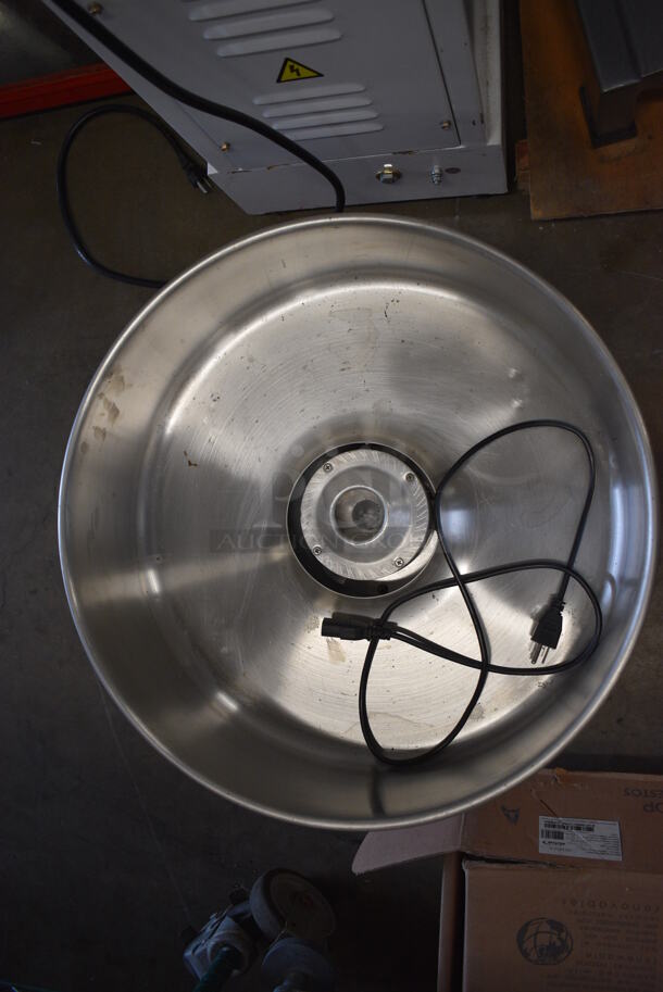 Carnival King 382CCME21 Metal Commercial Countertop Cotton Candy Machine. 110 Volts, 1 Phase. 19x19x16. Tested and Working! - Image 3 of 6