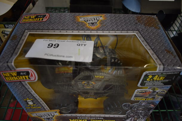 BRAND NEW IN BOX! Max-d Carnage Creature Remote Controlled Car Toy - Image 2 of 6