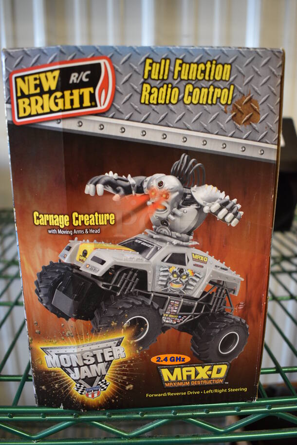 BRAND NEW IN BOX! Max-d Carnage Creature Remote Controlled Car Toy - Image 5 of 6