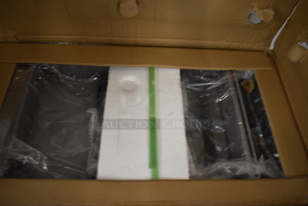 BRAND NEW IN BOX! Mainstreet 541FF50L Stainless Steel Commercial Gas Powered Deep Fat Fryer. Does Not Come w/ Baskets - Stock Picture Used as Gallery. - Image 3 of 3