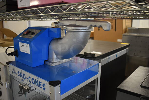 BRAND NEW! 2022 Carnival King 382SCM350R Metal Commercial Countertop Sno Cone Machine. 120 Volts, 1 Phase. 22x15x29. Tested and Working! - Image 4 of 7