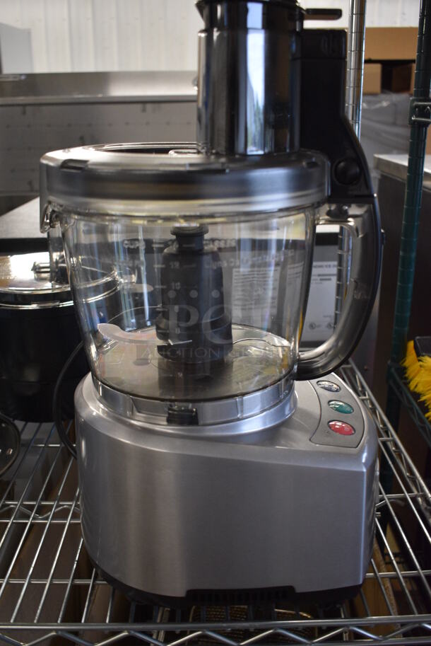 Waring WFP16SC Metal Countertop Food Processor w/ S Blade and 3 Blades. 120 Volts, 1 Phase. 9x11x19. Tested and Working! - Image 5 of 8