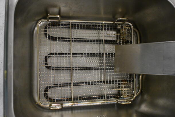 Avantco 177F100 Stainless Steel Countertop Electric Powered Deep Fat Fryer w/ Metal Fry Basket. 120 Volts, 1 Phase. 11x18x16 - Image 5 of 9