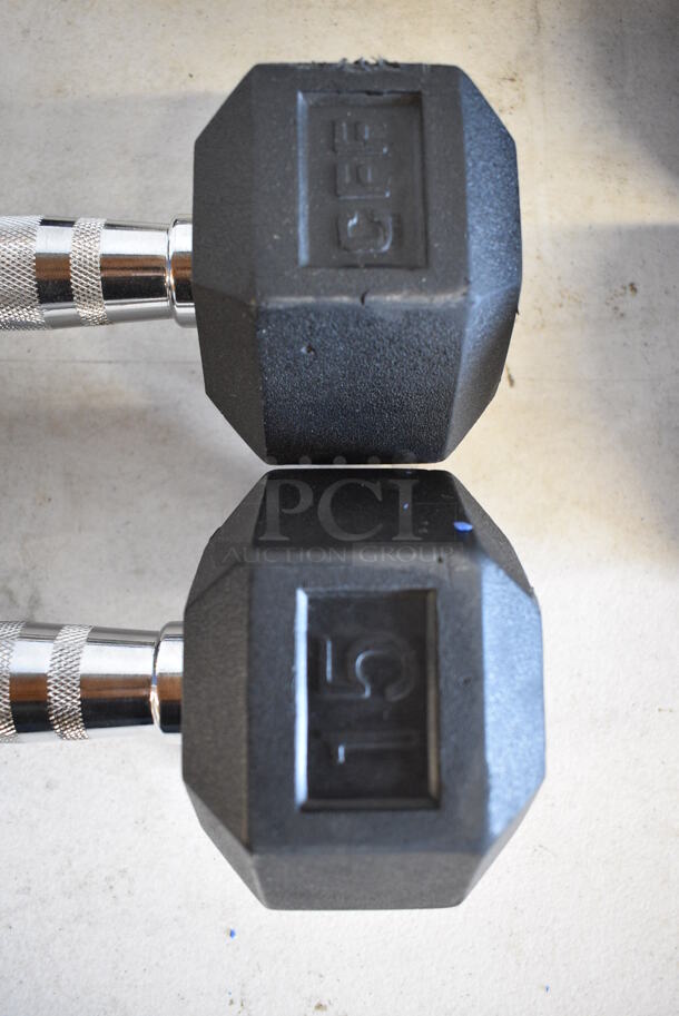 2 Black and Chrome Metal 15 Pound Hex Dumbbells. 12x5x4. 2 Times Your Bid! - Image 2 of 4