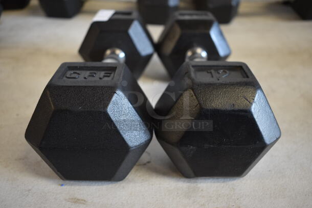 2 Black and Chrome Metal 12 Pound Hex Dumbbells. 11.5x4.5x3.5. 2 Times Your Bid! - Image 4 of 4