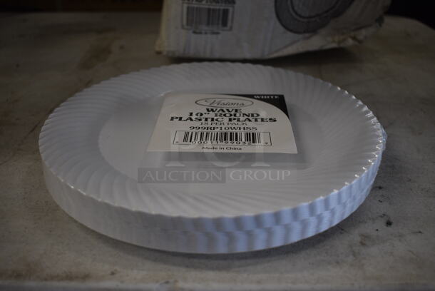 Box of BRAND NEW Visions 10" Round Plastic Plates - Image 5 of 5