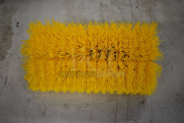 5 BRAND NEW! Black and Yellow Brush Heads. 10x6x3. 5 Times Your Bid! - Image 5 of 6