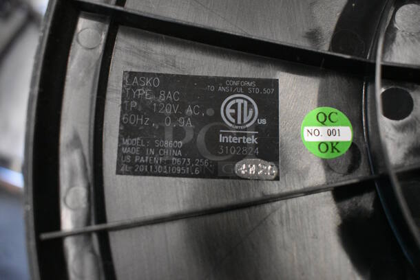 Lasko Black Poly Floor Style Fan. 120 Volts, 1 Phase. 13x13x35. Tested and Working! - Image 6 of 6