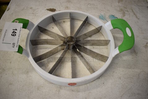White Poly and Metal Cutter w/ Handles. 15x11x3.5