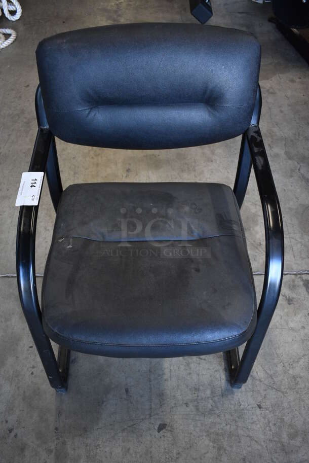 Black Metal Chair w/ Seat Cushions. 23x21x35