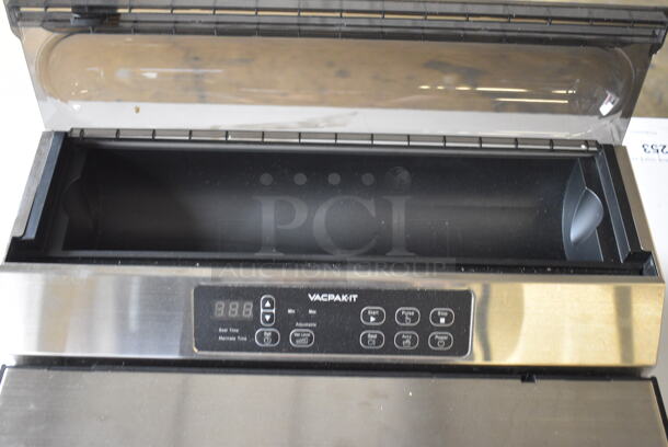 Vacpak-it 186VME16SS Stainless Steel Commercial Countertop Vacuum Sealer. Does Not Have Power Cord. 120 Volts, 1 Phase. 19x12x7. Tested and Working! - Image 4 of 7
