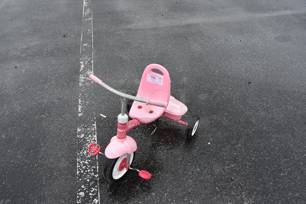 Radio Flyer Pink Childrens Tricycle. 20x30x24 - Image 4 of 4