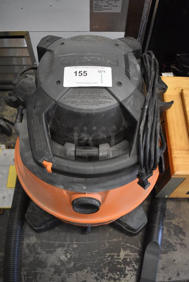 Rigid Orange and Black Poly Wet Dry Vacuum Cleaner. 18x19x28. Tested and Working! - Image 2 of 6