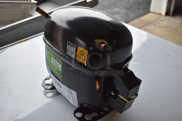 BRAND NEW! Secop SCE18CNLX Metal Commercial Compressor. 115 Volts, 1 Phase. 10x7x9 - Image 6 of 6