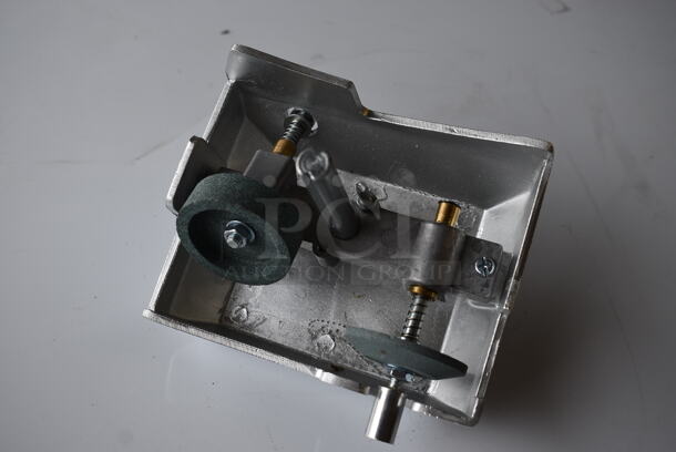 BRAND NEW! Stainless Steel Blade Sharpener for Meat Slicer. 6x5x5 - Image 5 of 6