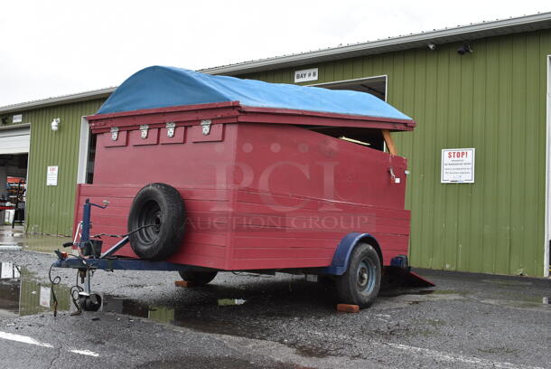 Wooden Enclosed Trailer w/ Hitch, Lock, Keys, Adjustable Roof, Ramp and Spare Tire. Does Not Have Title. 96x160x86. Interior: 72x116x48.5 - Image 2 of 12