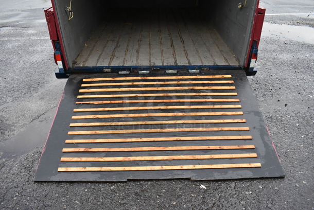 Wooden Enclosed Trailer w/ Hitch, Lock, Keys, Adjustable Roof, Ramp and Spare Tire. Does Not Have Title. 96x160x86. Interior: 72x116x48.5 - Image 7 of 12
