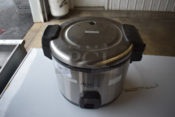2021 Avantco 177RC60 Stainless Steel Commercial Countertop Rice Cooker. 120 Volts, 1 Phase. 19x17x15 - Image 2 of 7