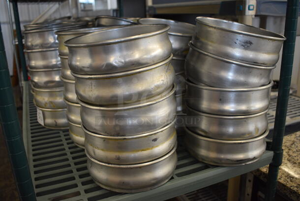 30 Metal Round Baking Pans. 8x8x3. 30 Times Your Bid! - Image 3 of 6