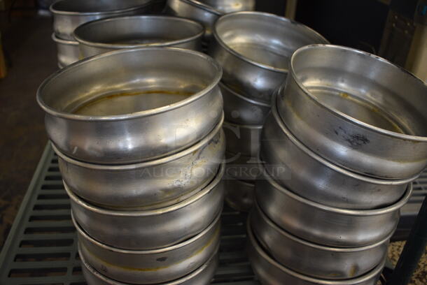 30 Metal Round Baking Pans. 8x8x3. 30 Times Your Bid! - Image 4 of 6