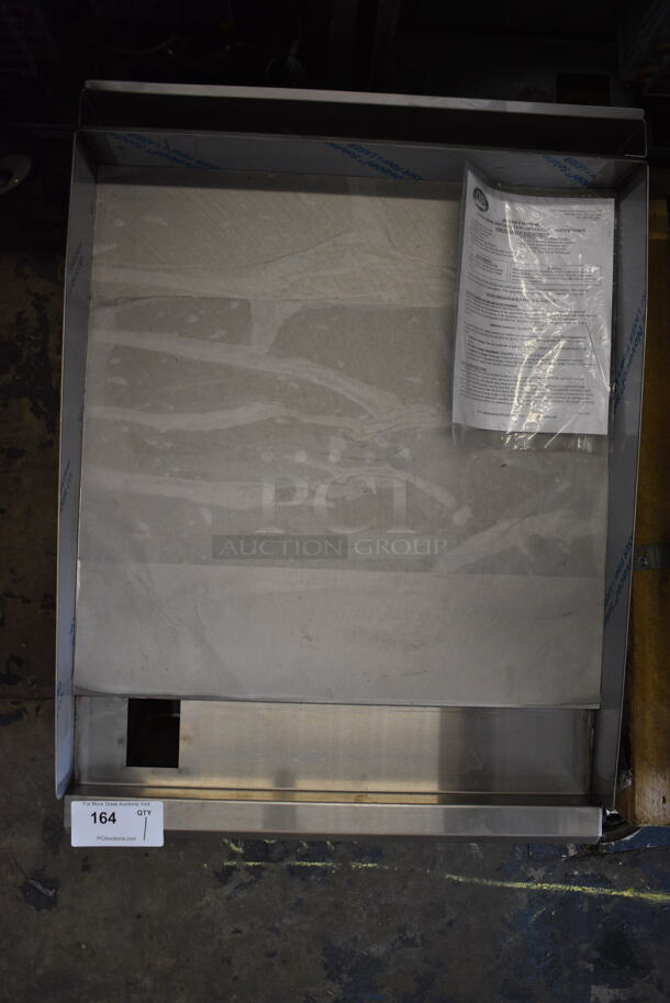 BRAND NEW! Royal Model RMG-24 Stainless Steel Commercial Countertop Natural Gas Powered Flat Top Griddle. 30,000 BTU. 24x33x14.5 - Image 2 of 5