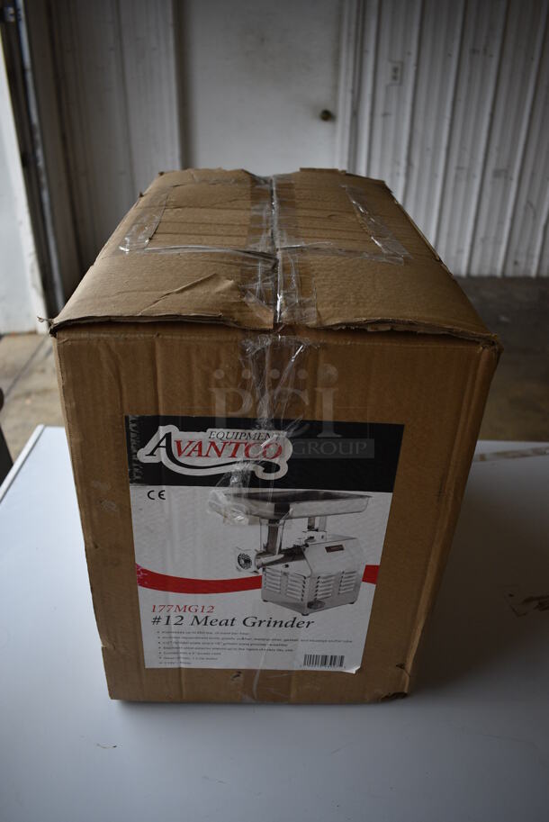 BRAND NEW IN BOX! Avantco Model MG12 Stainless Steel Commercial Countertop #12 Meat Grinder w/ Tray and Pusher. 110 Volts, 1 Phase. 10x16x19. Tested and Working! - Image 4 of 4