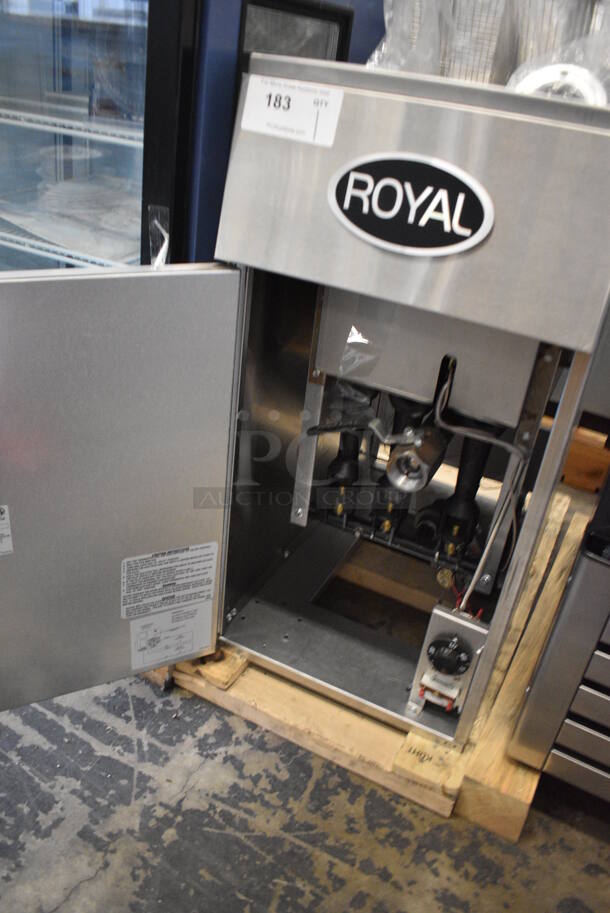 BRAND NEW! 2019 Royal REEF-35 Stainless Steel Commercial Floor Style Natural Gas Powered Deep Fat Fryer w/ 2 Metal Fry Baskets and Legs. 15.5x30x43 - Image 5 of 8