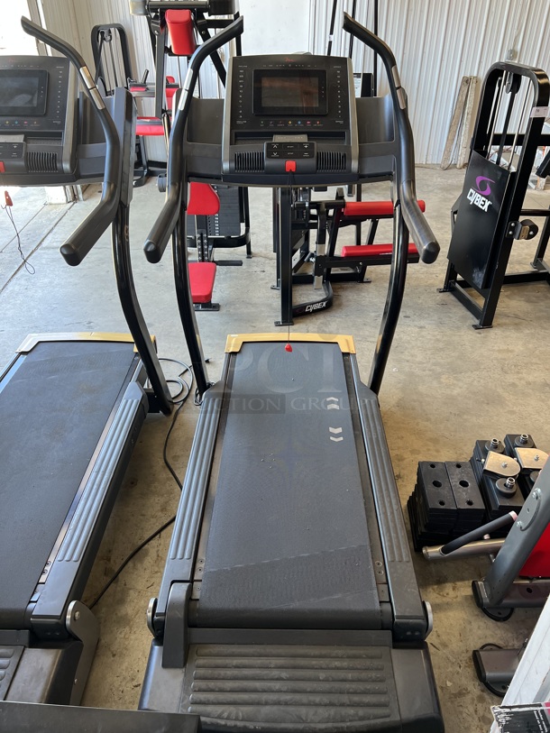 Freemotion Model FMTK74810.7 i11.9 Incline Trainer Treadmill. 110-120 Volts, 1 Phase. 37x78x72. Tested and Working!