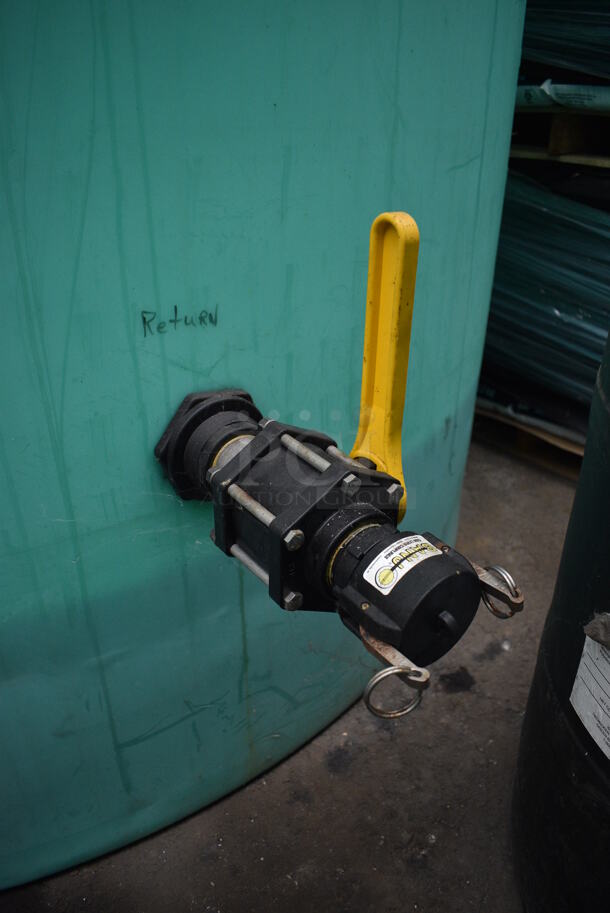 Sii ASM TK 2500VDT Green Poly Beet Juice Deicer Liquid Vertical Industrial Chemical Storage Tank w/ Snyder's Stress Reliever Dispenser. BUYER MUST REMOVE. 84x84x102 - Image 5 of 11