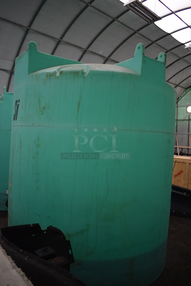 Sii ASM TK 2500VDT Green Poly Beet Juice Deicer Liquid Vertical Industrial Chemical Storage Tank w/ Snyder's Stress Reliever Dispenser. BUYER MUST REMOVE. 84x84x102 - Image 4 of 12