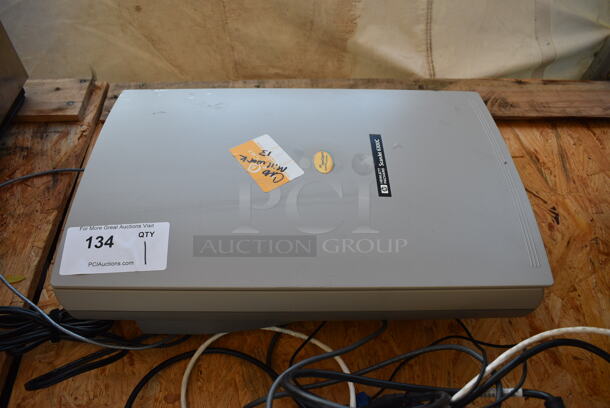 Hewlett Packard HP ScanJet 6300C Countertop Scanner. 12x19x4