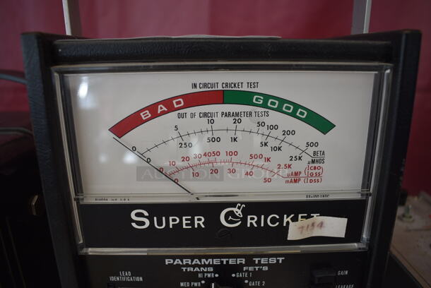 Super Cricket Metal Parameter Test. 7x6.5x9.5 - Image 4 of 6