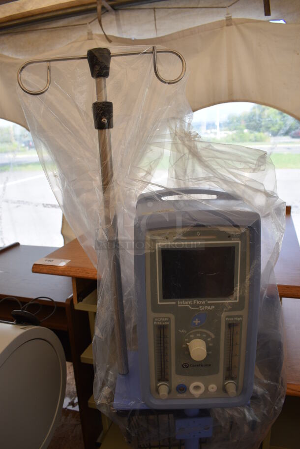 CareFusion XDCR Infant Flow SiPAP nCPAP Machine on Casters. 22x22x65 - Image 2 of 8
