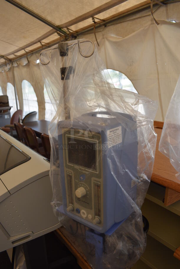 CareFusion XDCR Infant Flow SiPAP nCPAP Machine on Casters. 22x22x65 - Image 6 of 8