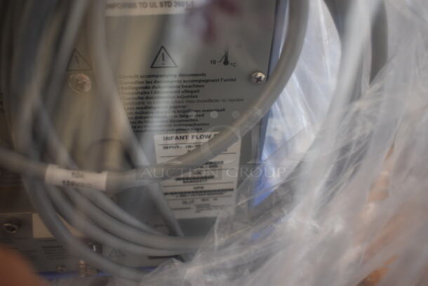 CareFusion XDCR Infant Flow SiPAP nCPAP Machine on Casters. 22x22x65 - Image 8 of 11