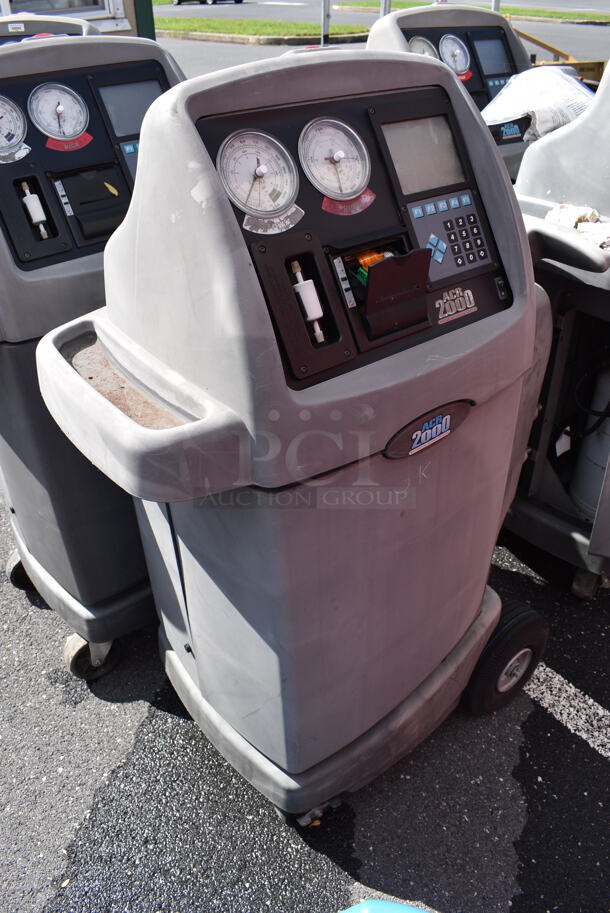 Robinair J-43600 ACR 2000 Floor Style Refrigerant Service Solution Recovery / Recycling / Recharging Unit on Casters. 33x18x51 - Image 5 of 8